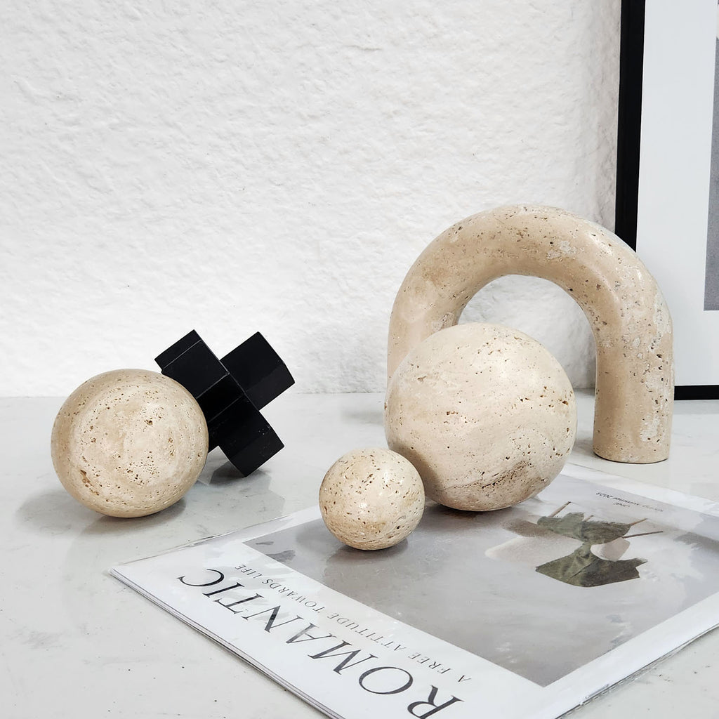 Natural Marble Yellow Travertine Geometric Round Stone Ornament